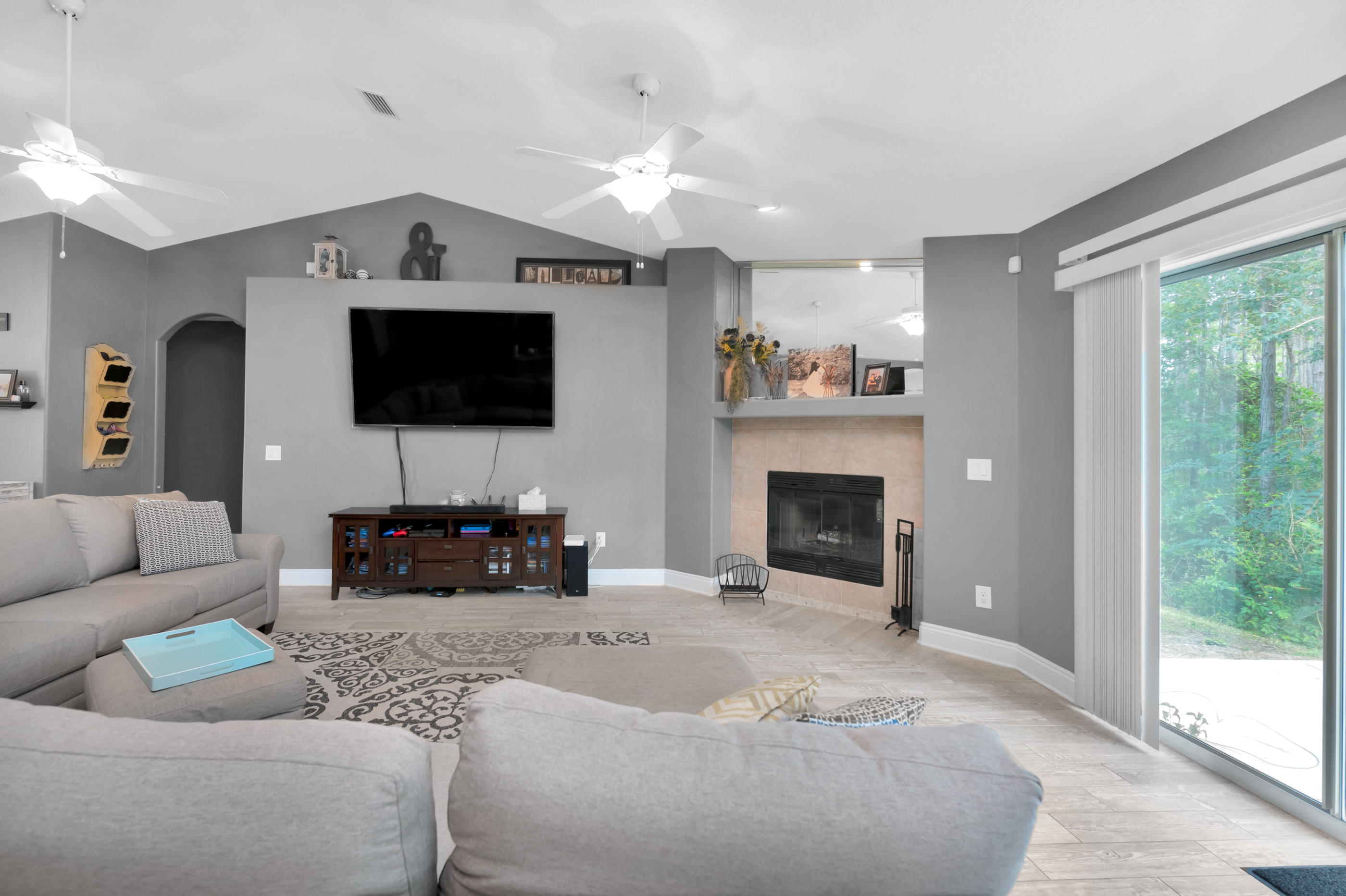 HOLLEY BY THE SEA - Residential