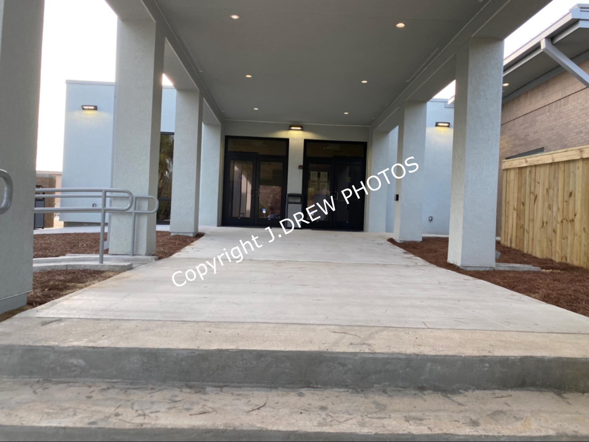 HOLLEY BY THE SEA - Residential