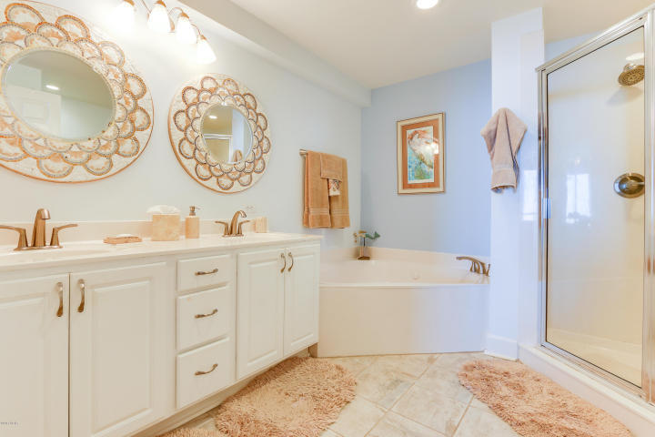 SUNRISE BEACH - Residential