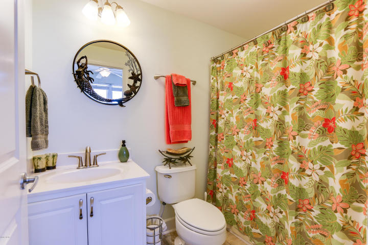 SUNRISE BEACH - Residential