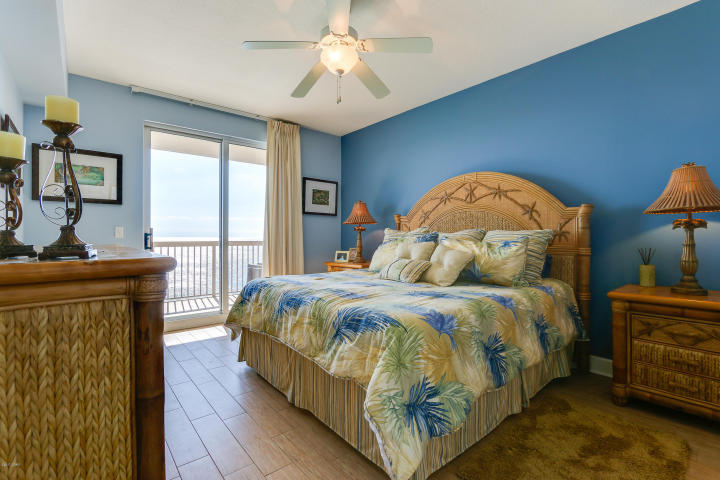 SUNRISE BEACH - Residential