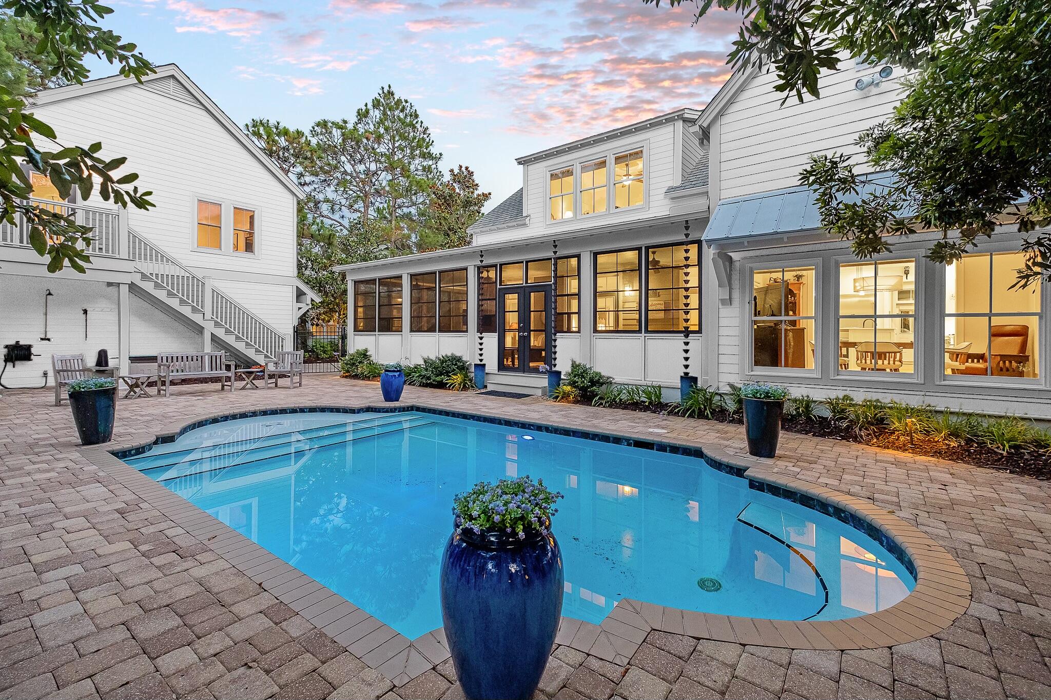 SUGARWOOD - Residential