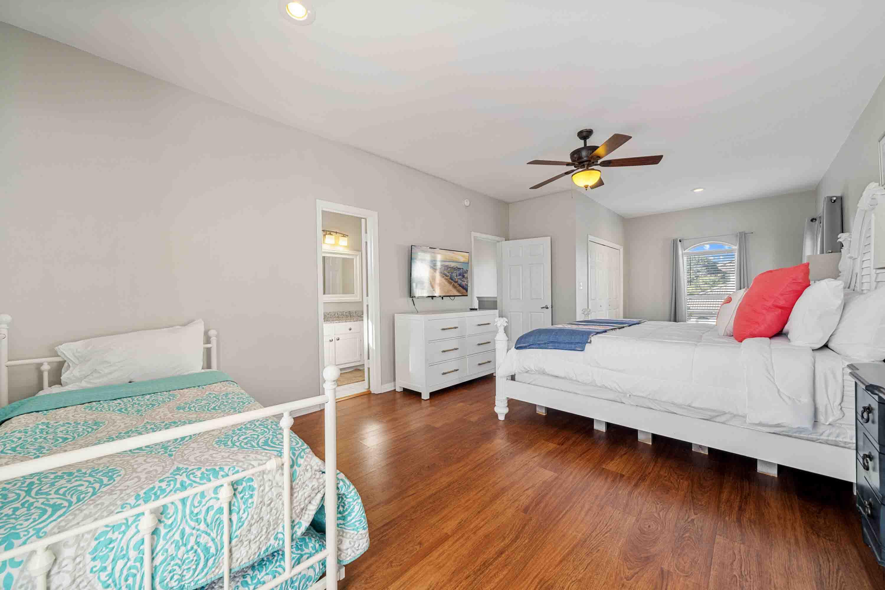 EMERALD SHORES OF SOUTH WALTON - Residential