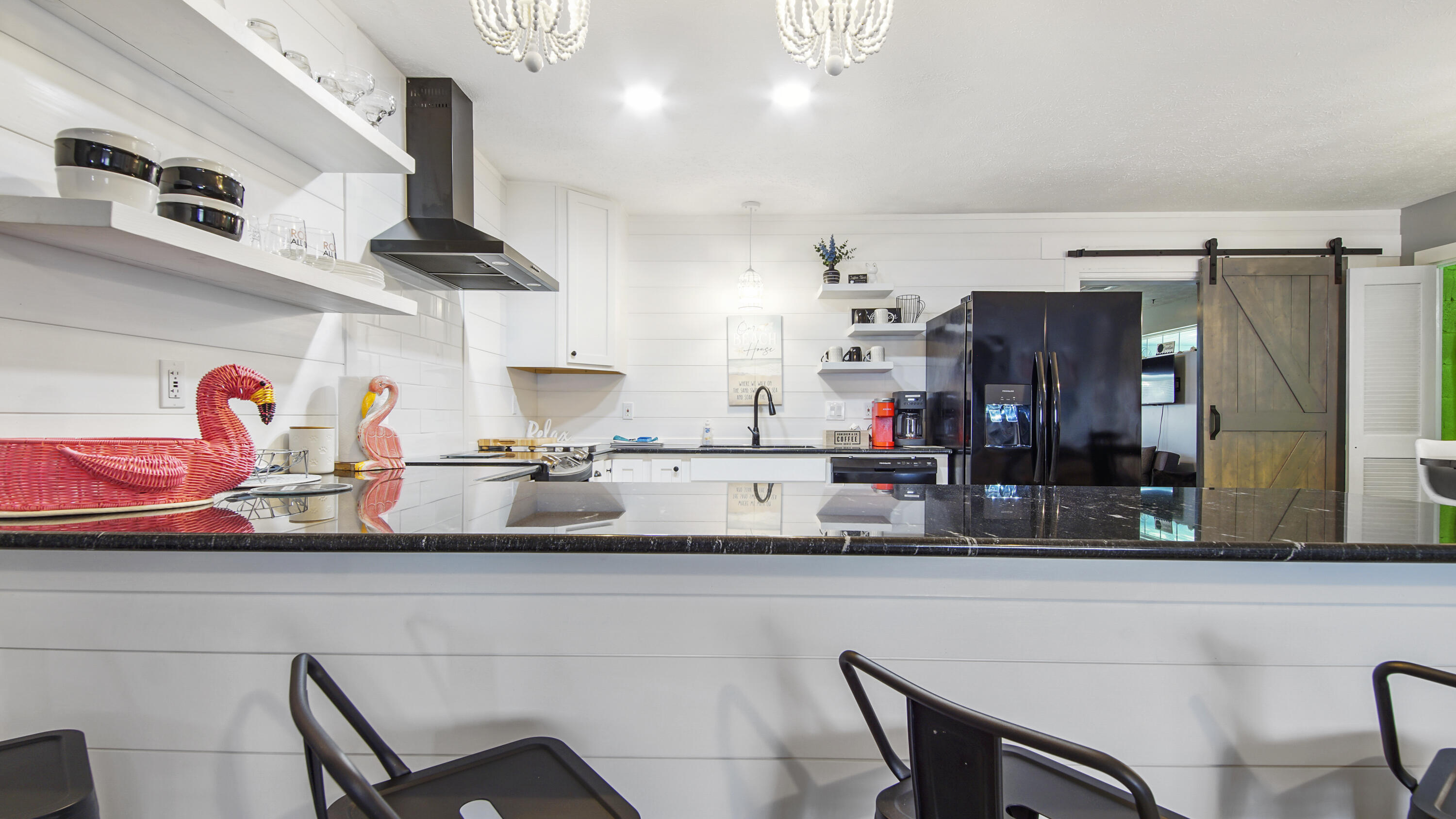 WHITE SANDS ESTATES - Residential
