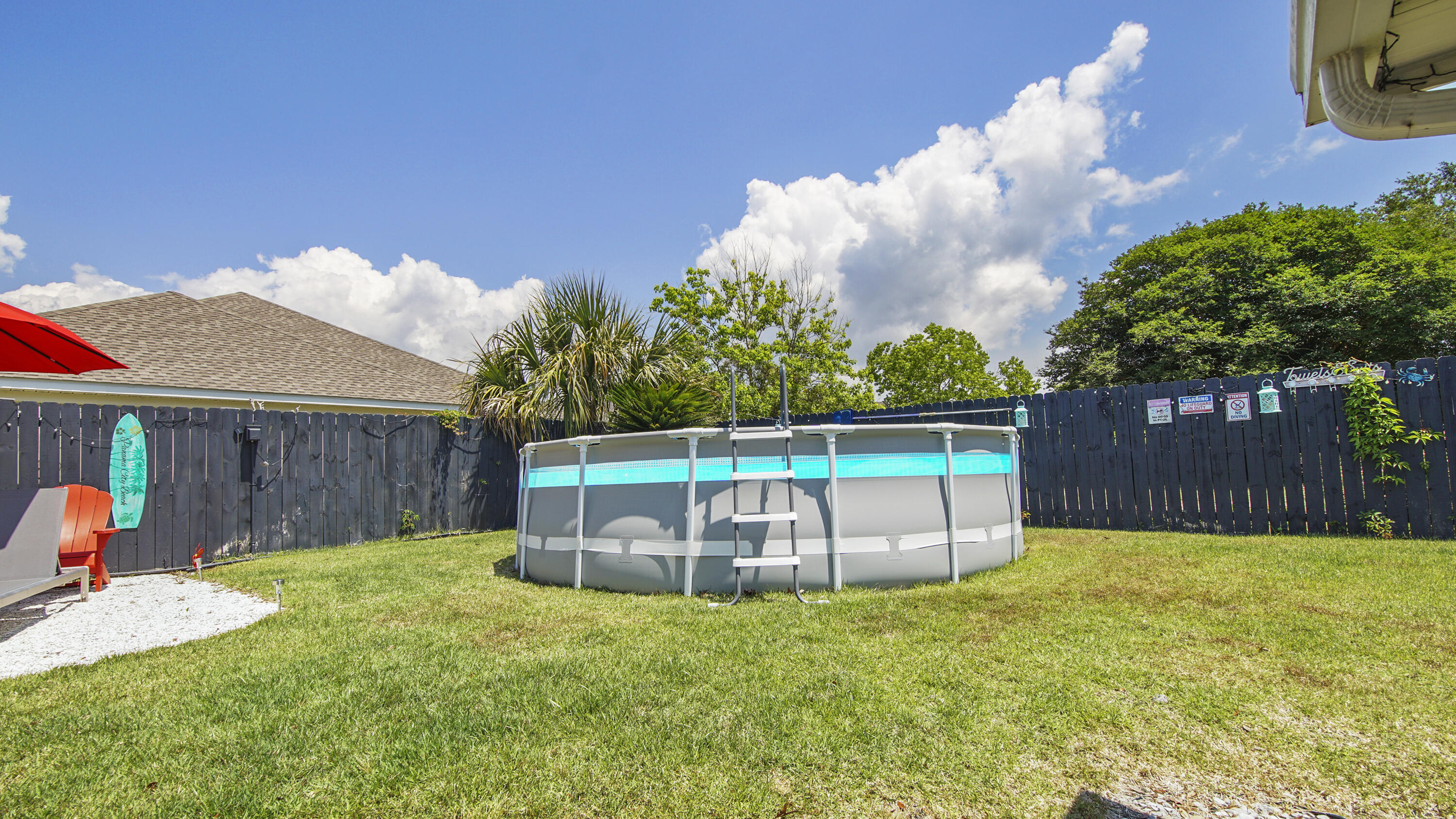 WHITE SANDS ESTATES - Residential