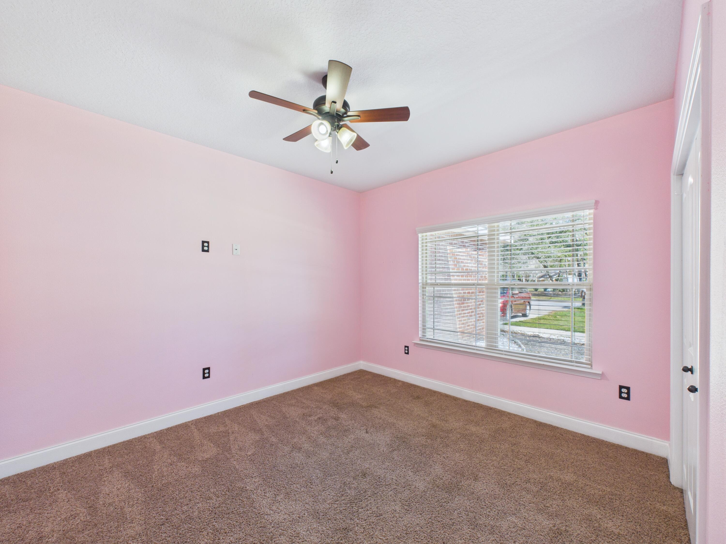 PLANTATION OAKS S/D - Residential Lease