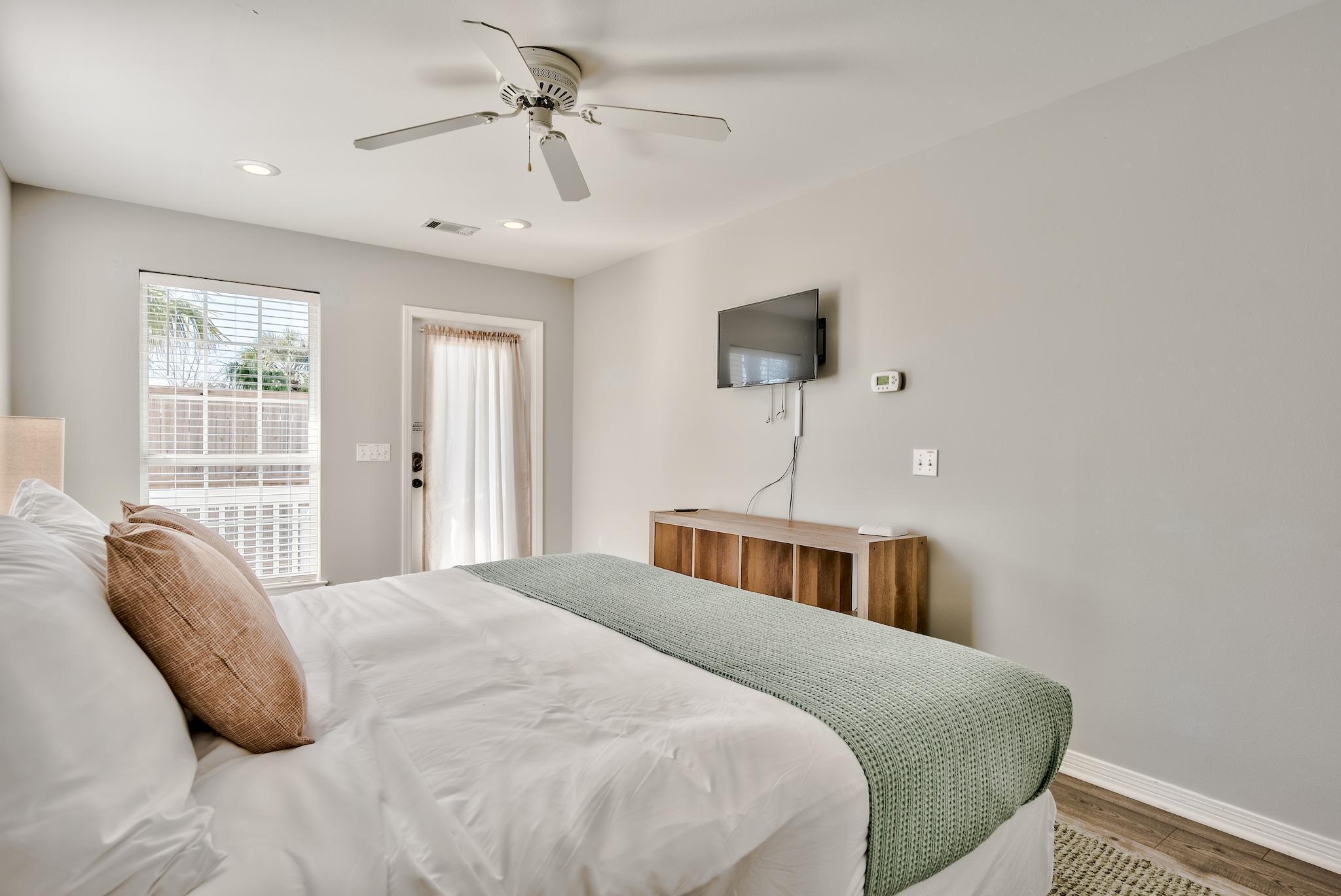CRYSTAL BEACH - Residential