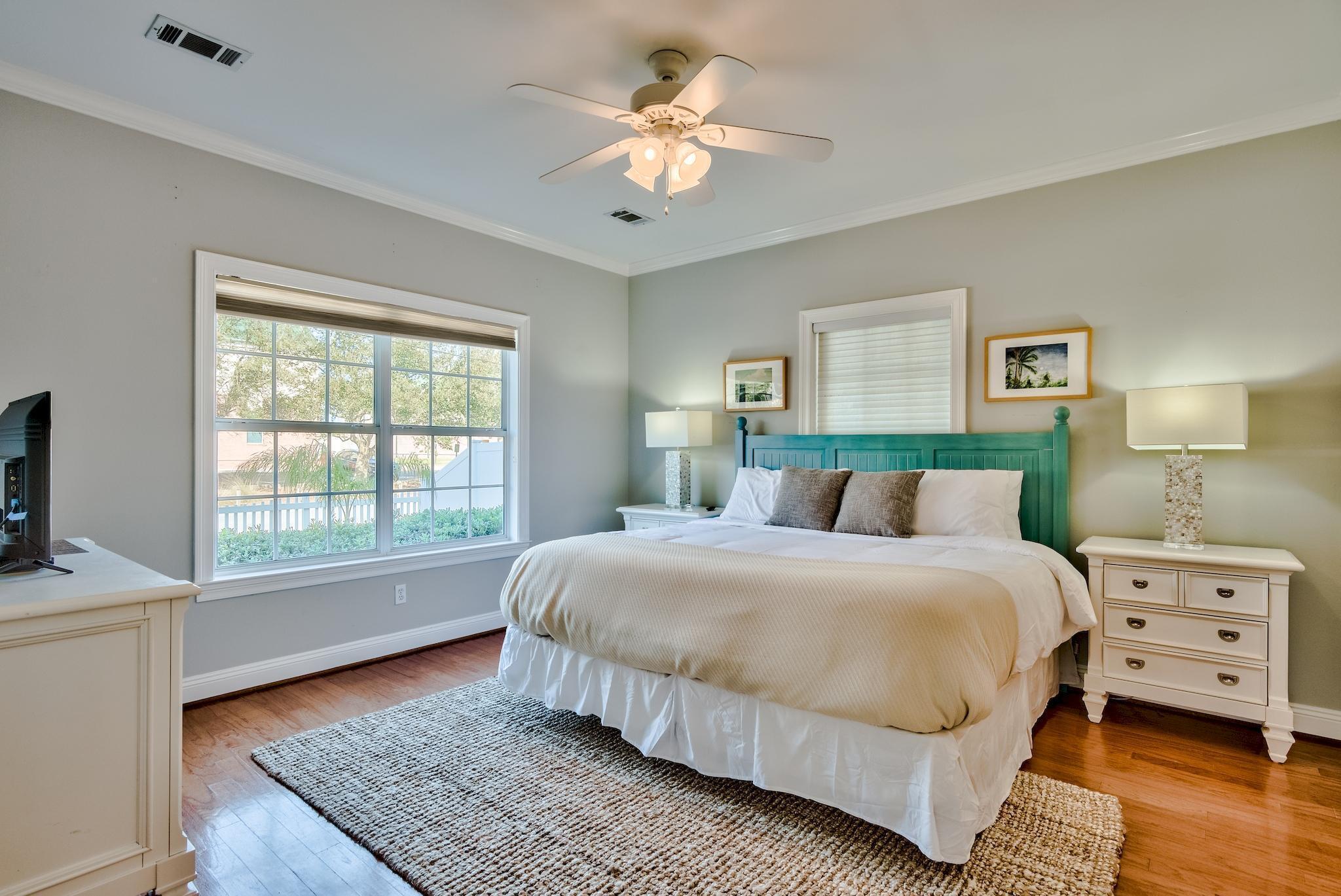 CRYSTAL BEACH - Residential