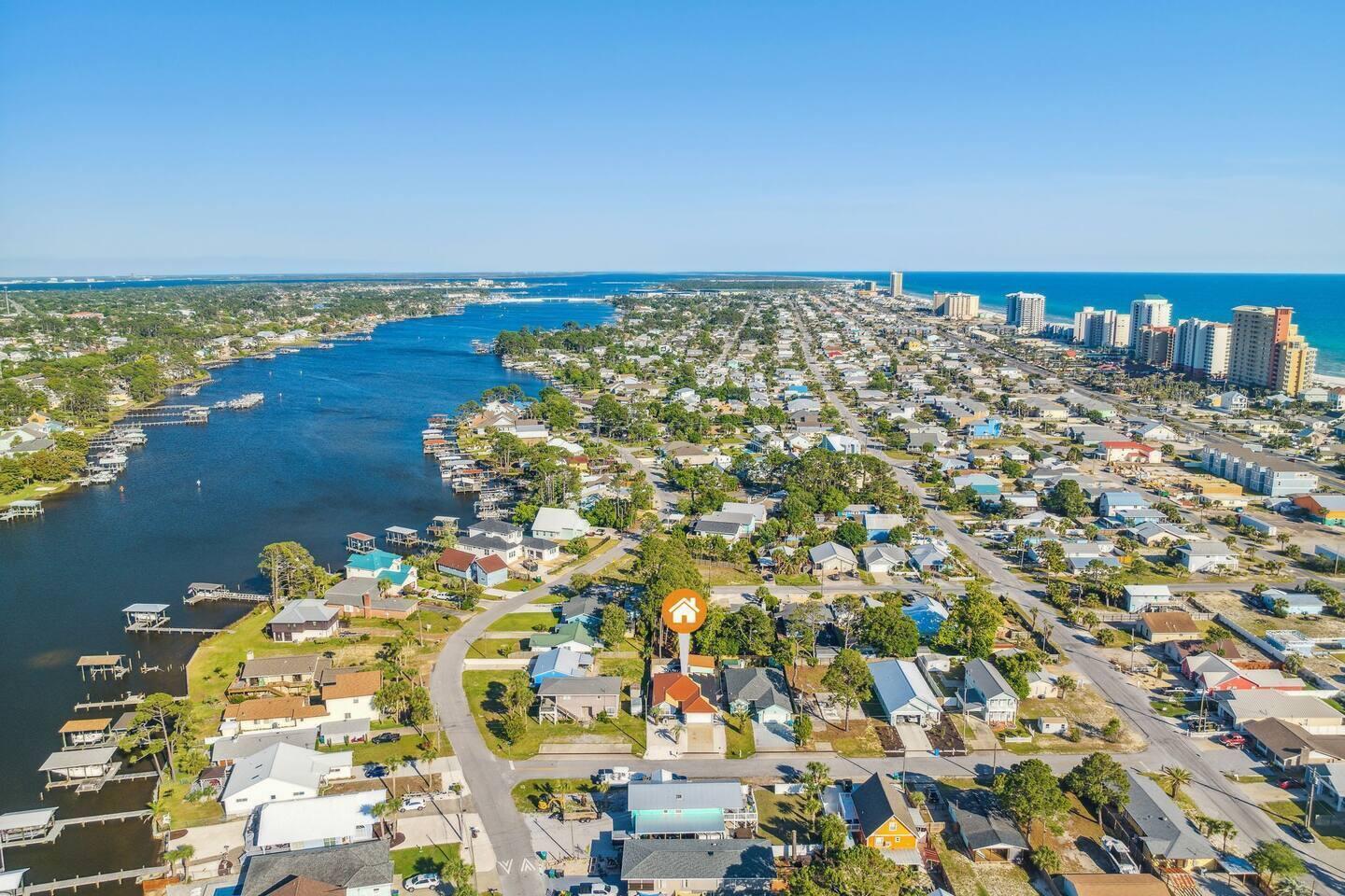 HOLIDAY BEACH UNIT 13 - Residential