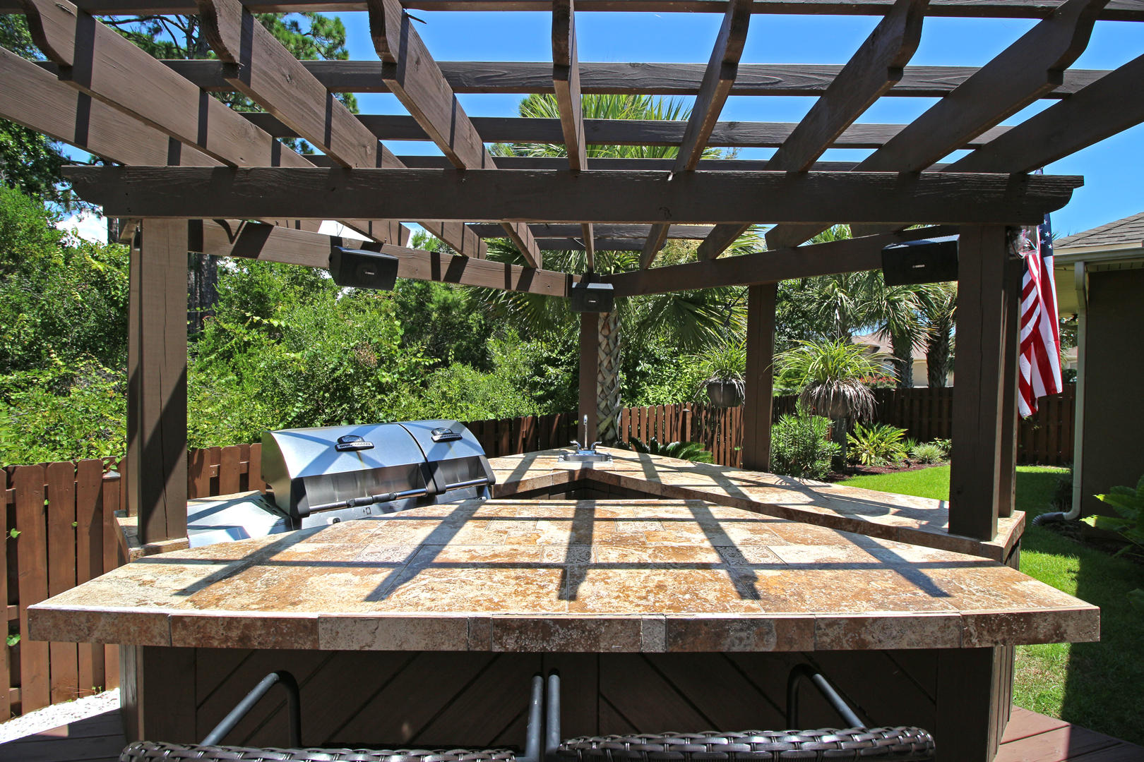 CHARDONNAY ESTATES - Residential