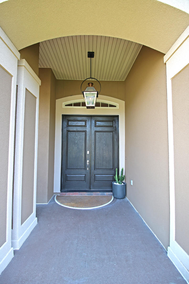 CHARDONNAY ESTATES - Residential