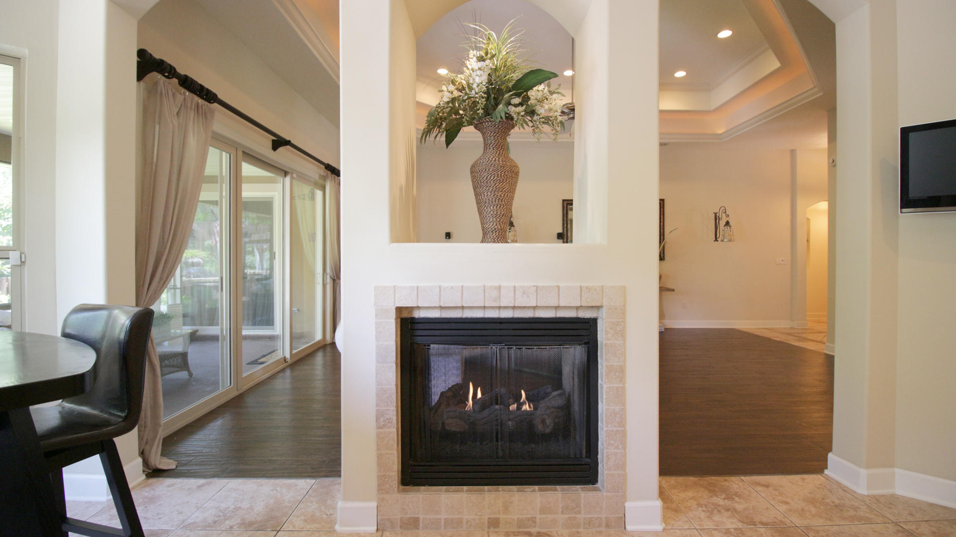 CHARDONNAY ESTATES - Residential