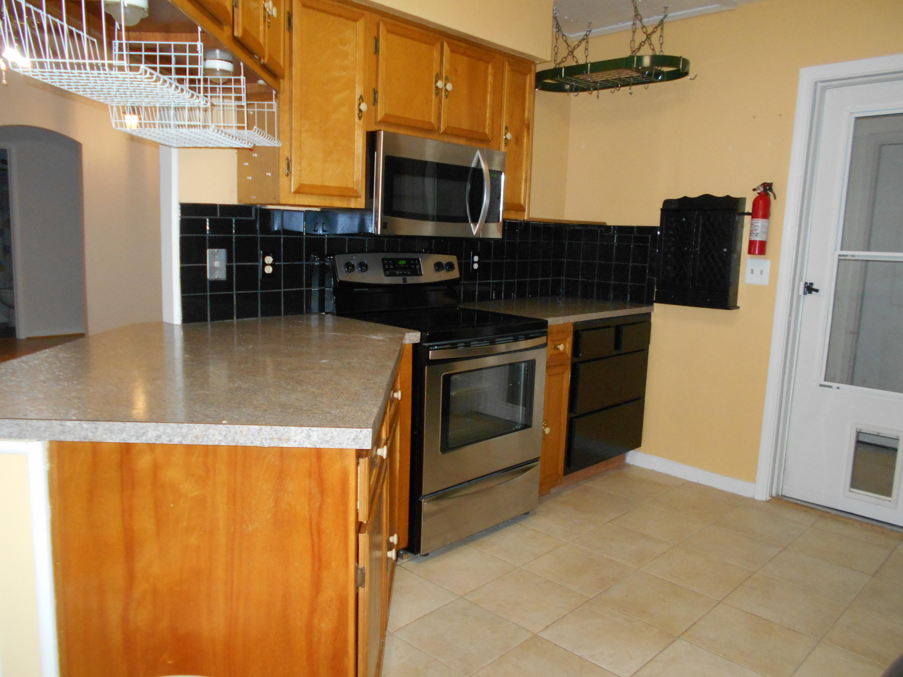 FALCON ESTATES PH 2 - Residential Lease