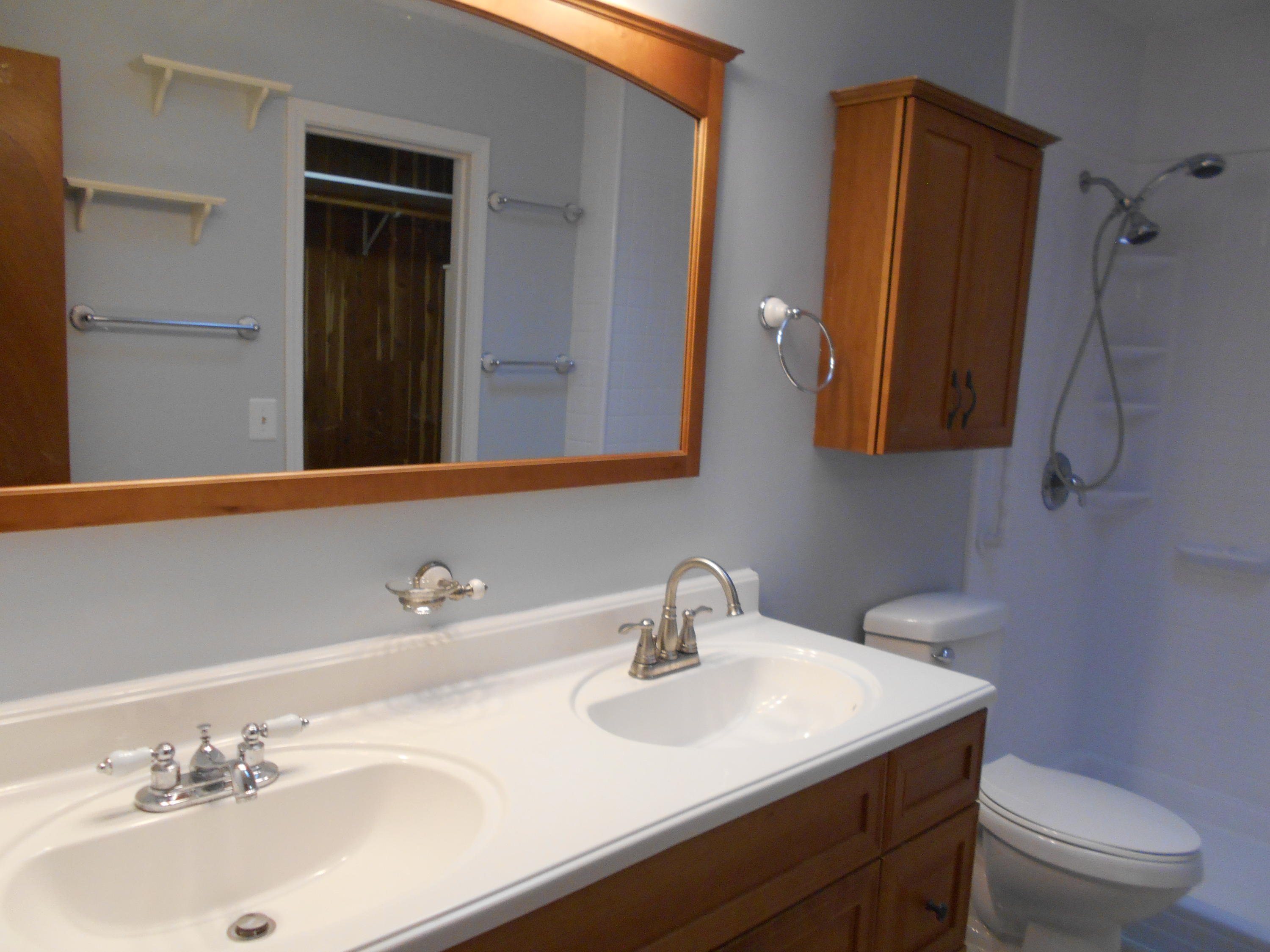 FALCON ESTATES PH 2 - Residential Lease