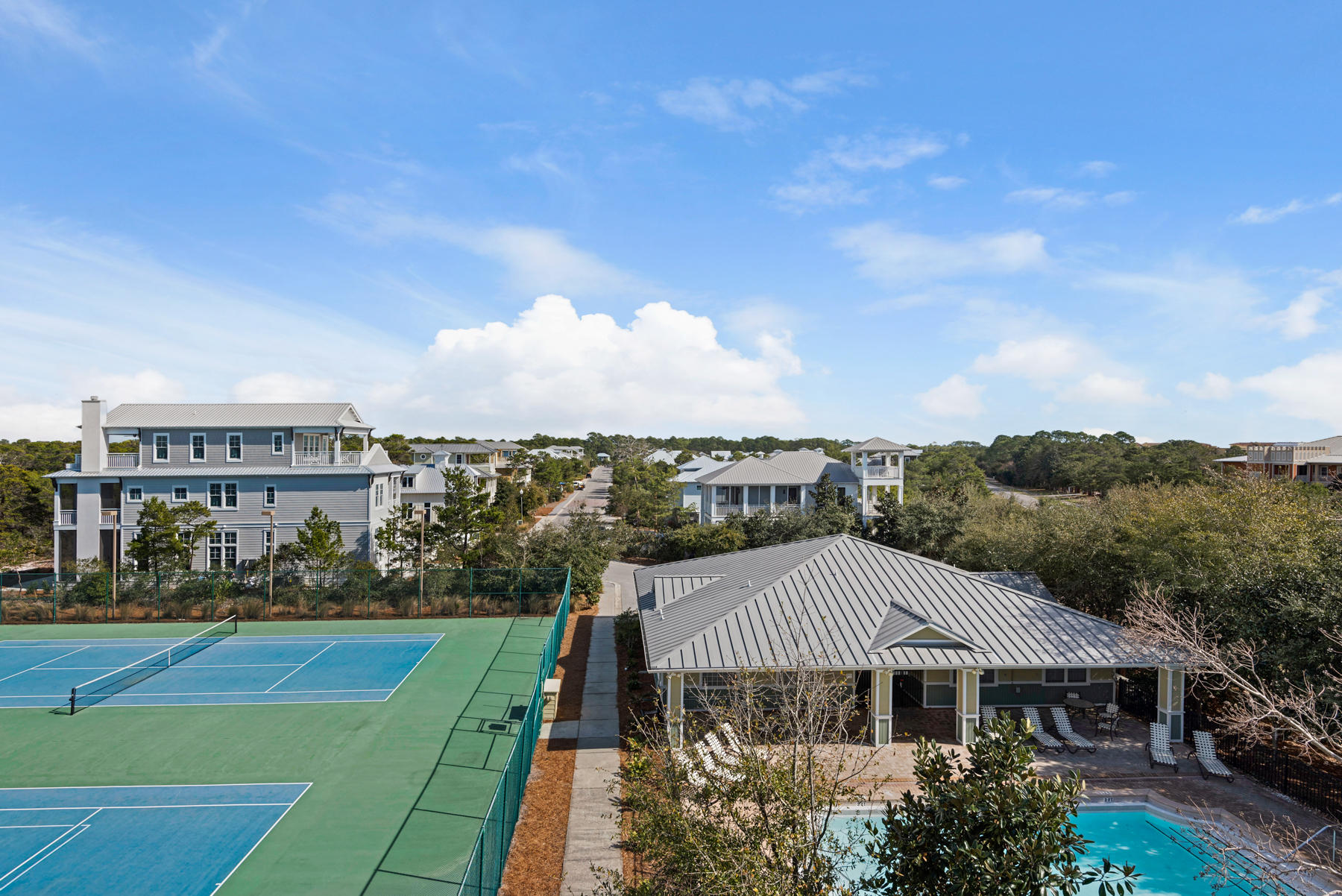 PRESERVE PLACE - Residential