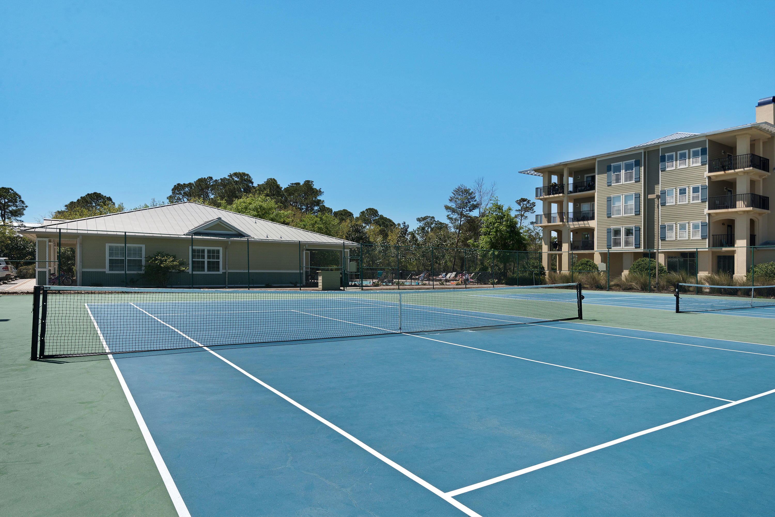 PRESERVE PLACE - Residential