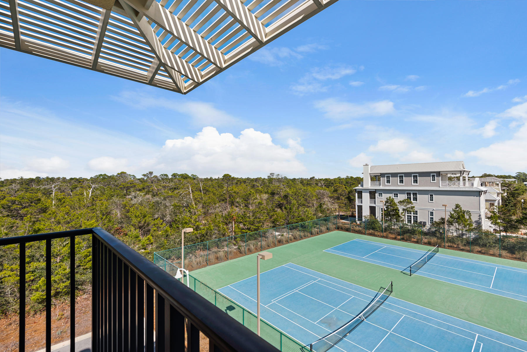 PRESERVE PLACE - Residential