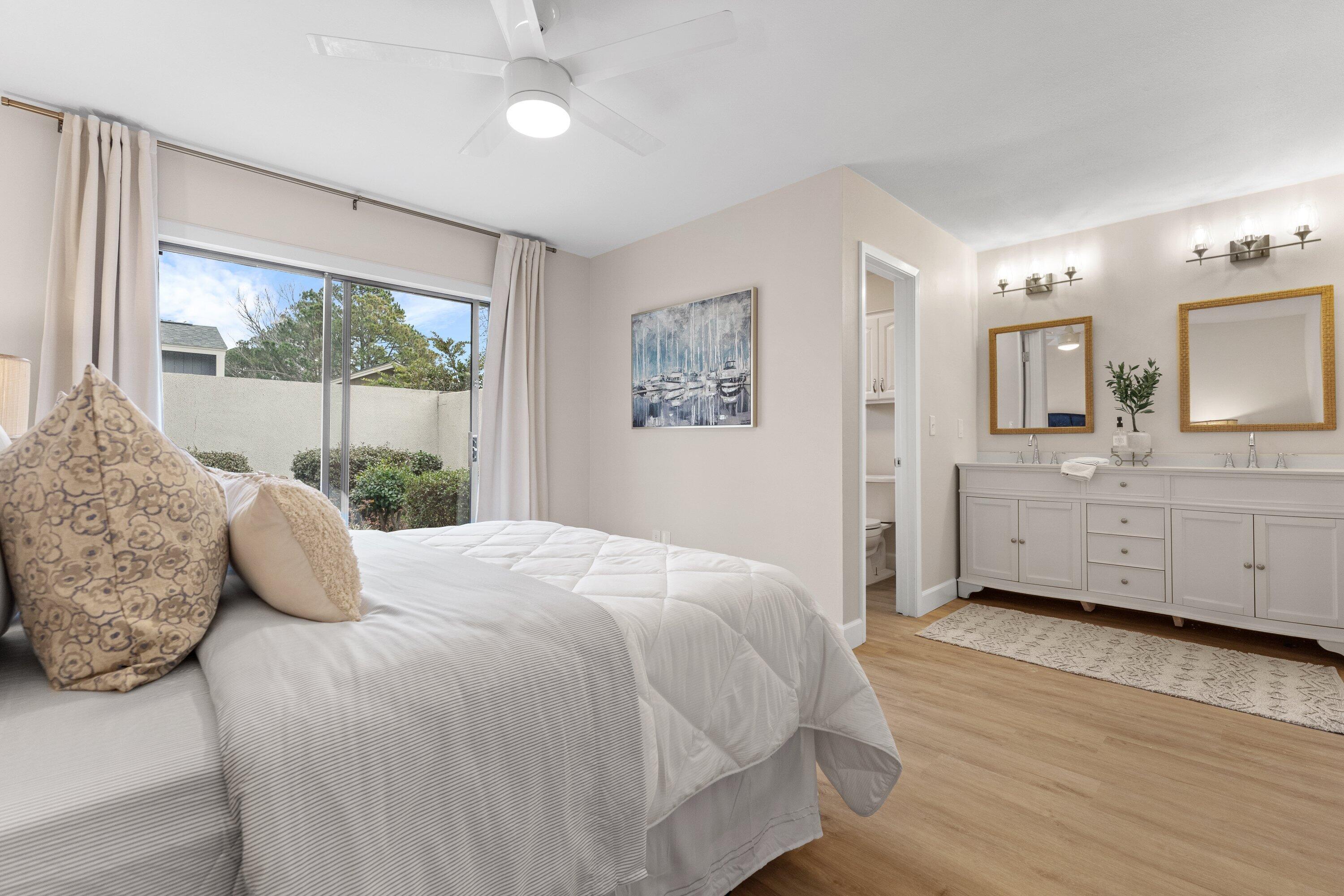 LINKSIDE VILLAGE UNIT 1 - Residential