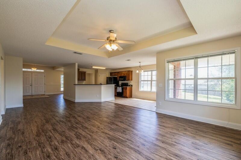 WOODBURY FOREST - Residential