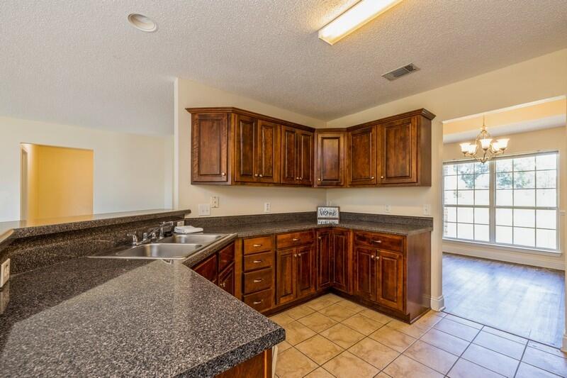 WOODBURY FOREST - Residential