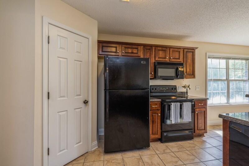 WOODBURY FOREST - Residential
