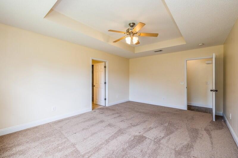 WOODBURY FOREST - Residential