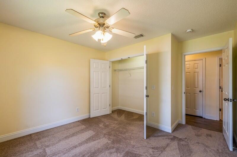 WOODBURY FOREST - Residential