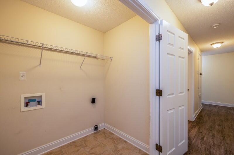 WOODBURY FOREST - Residential