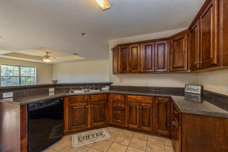 WOODBURY FOREST - Residential