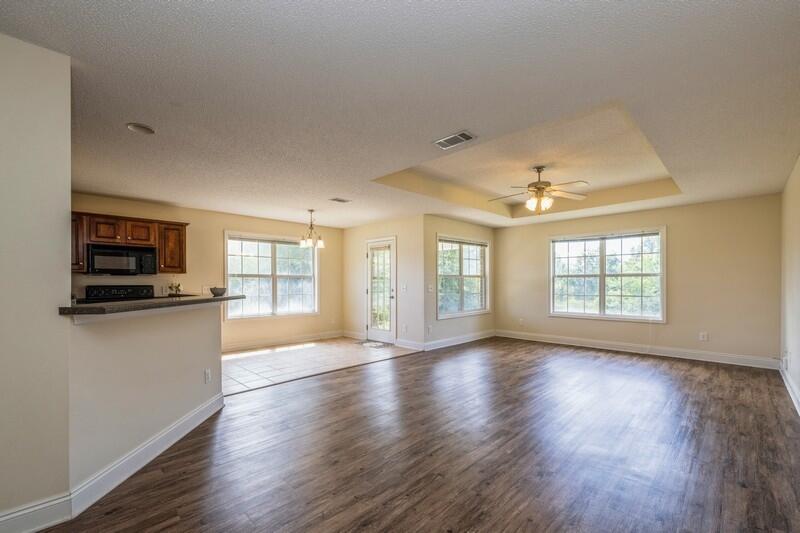 WOODBURY FOREST - Residential