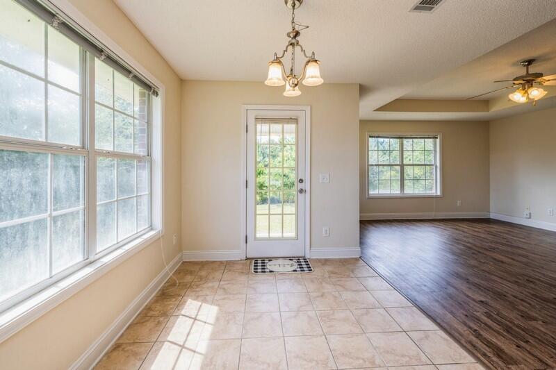WOODBURY FOREST - Residential