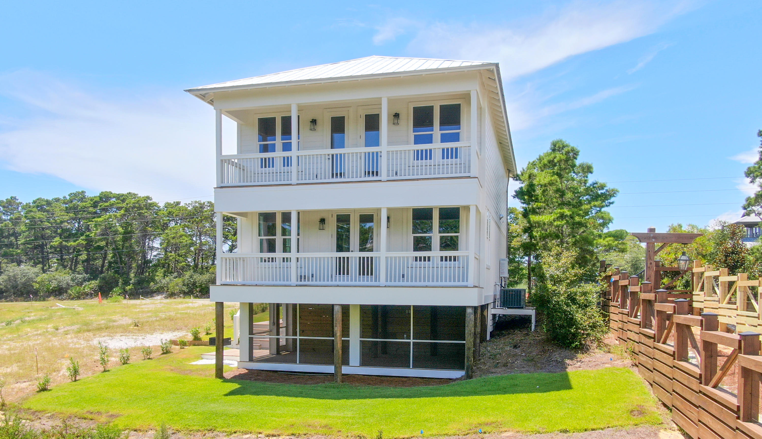 River Breeze - Residential