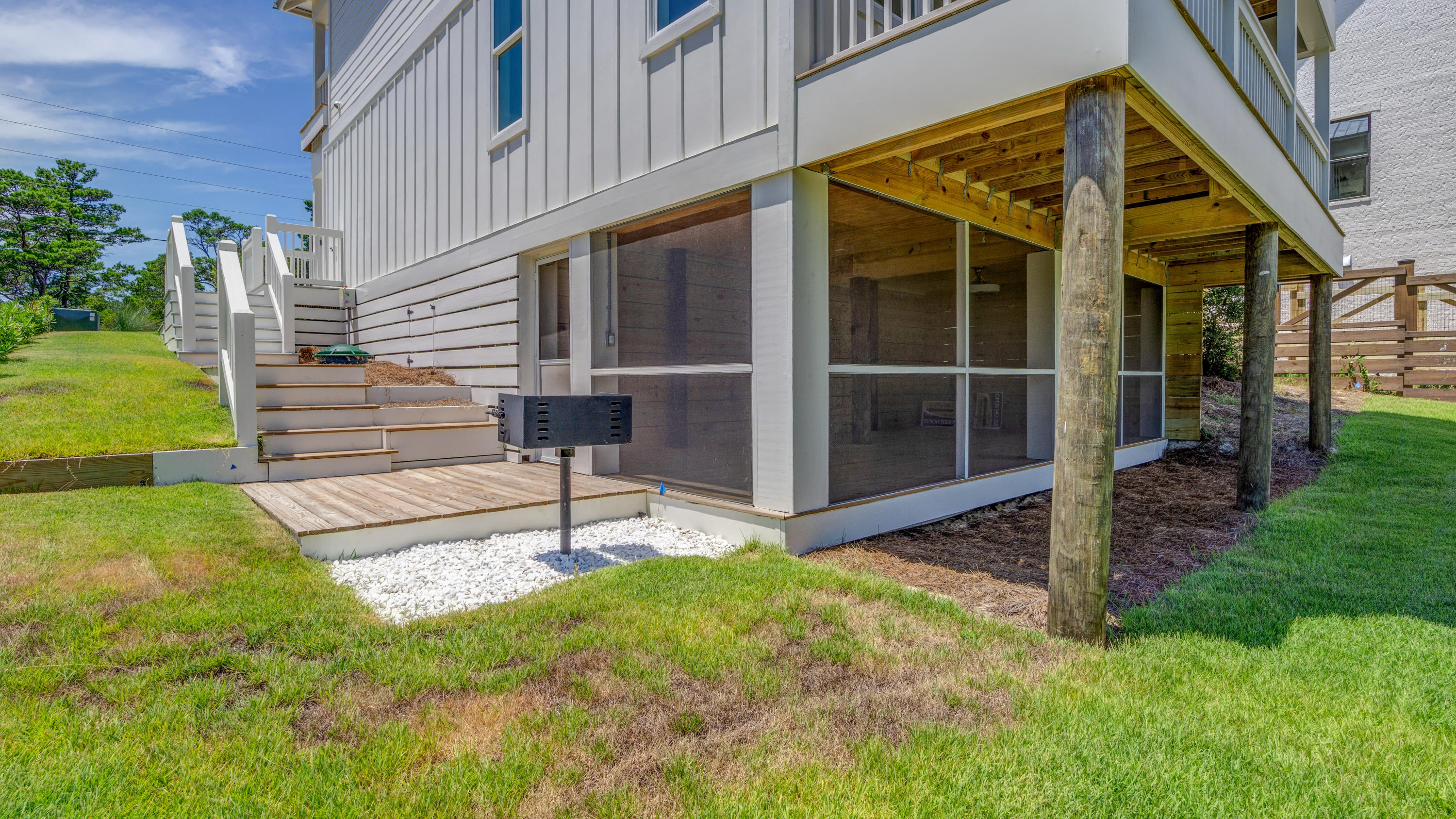 River Breeze - Residential