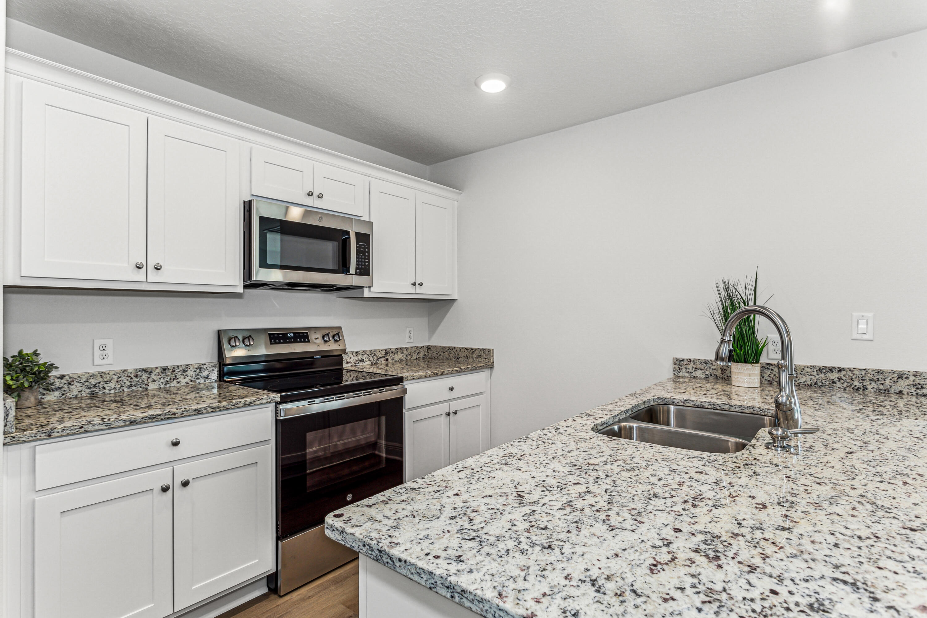 OAKWOOD HILLS UNIT 1 - Residential