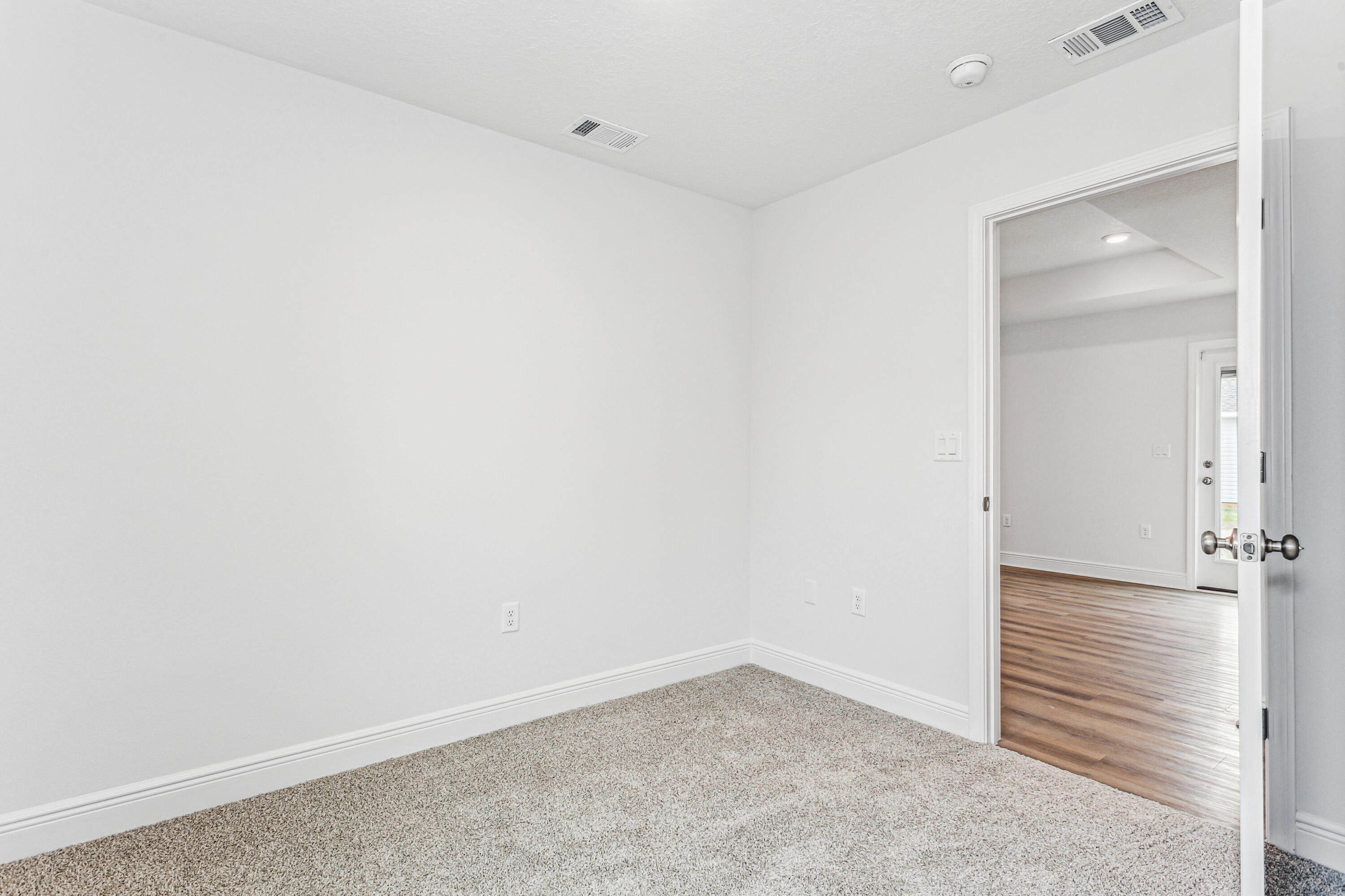 OAKWOOD HILLS UNIT 1 - Residential