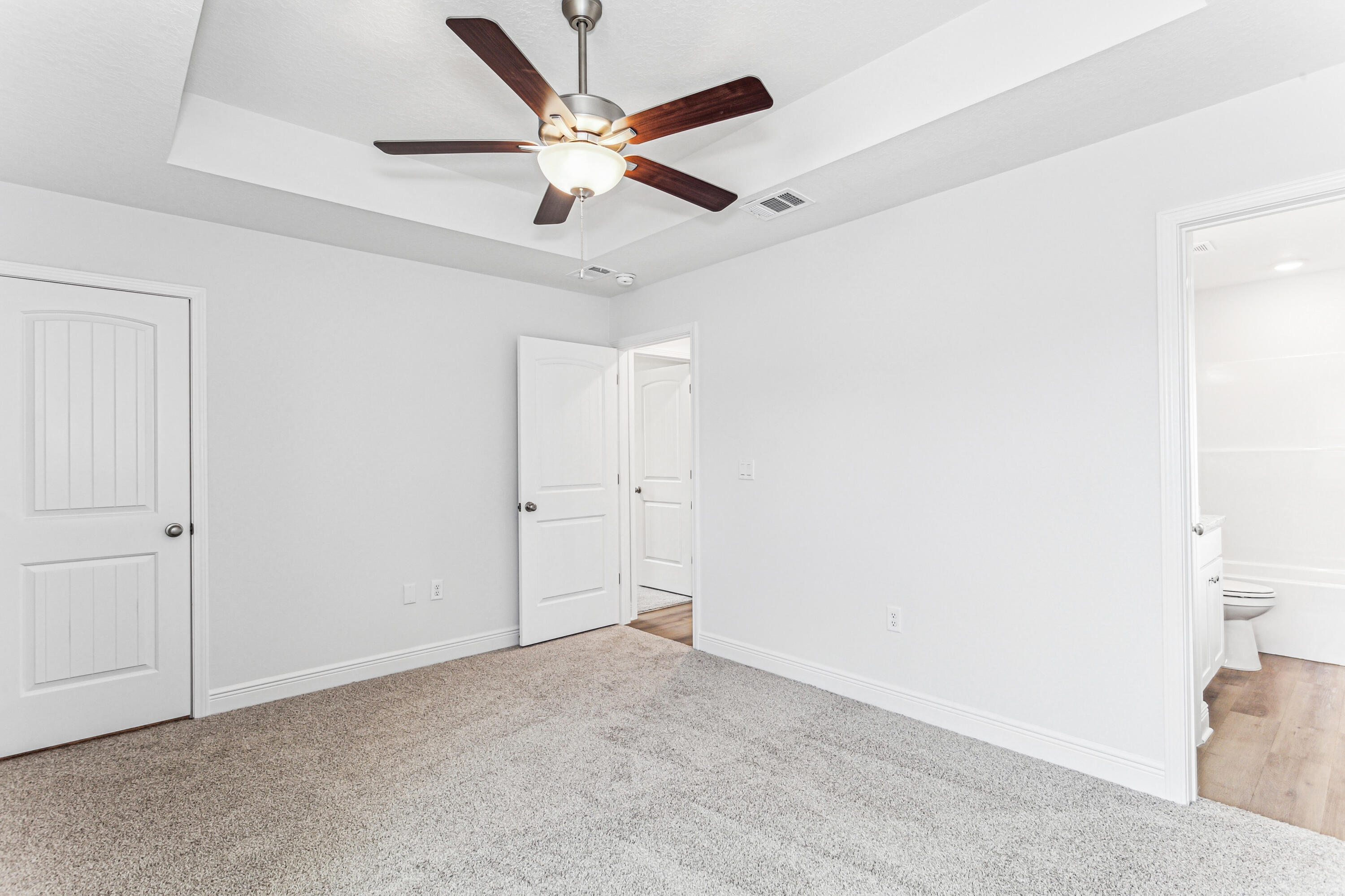 OAKWOOD HILLS UNIT 1 - Residential