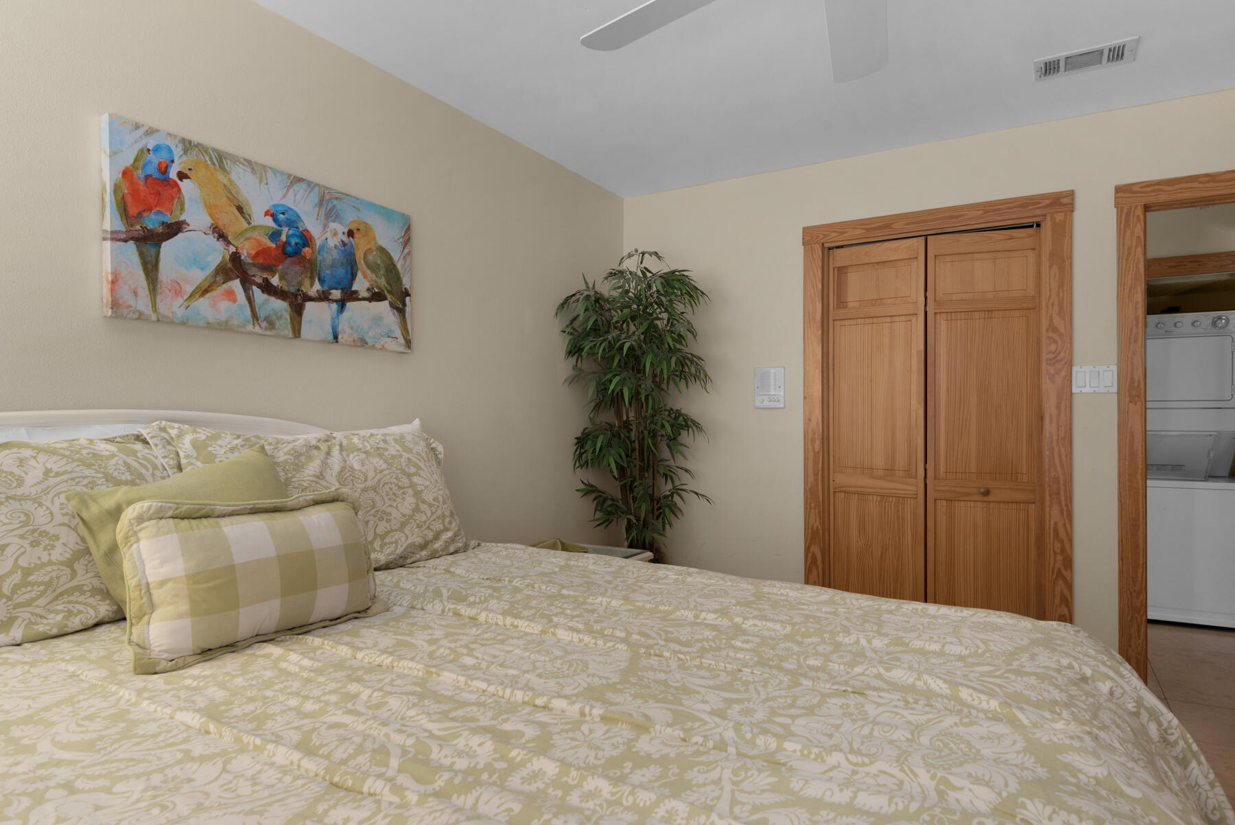 HENDERSON PARK TH - Residential