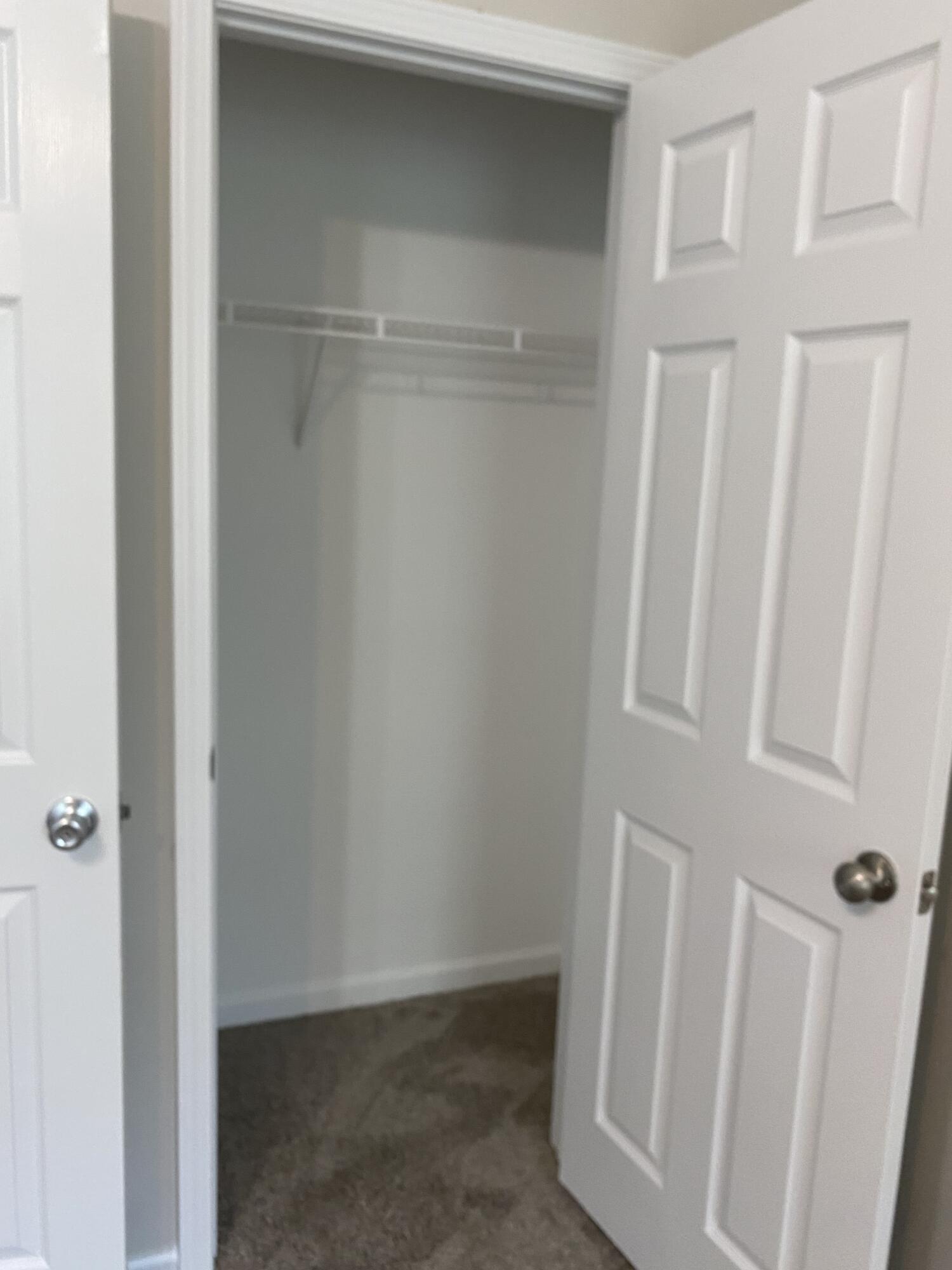 ROLLING PINES - Residential