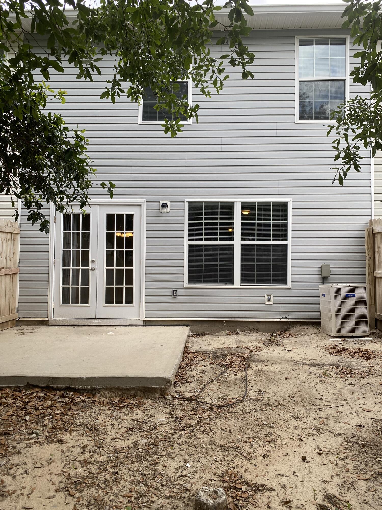 ROLLING PINES - Residential