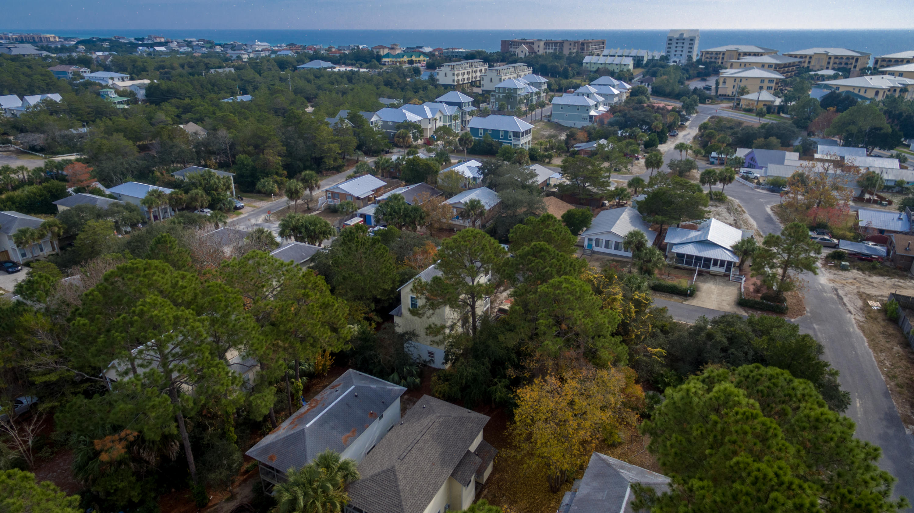 BLUE GULF RESORT - Land