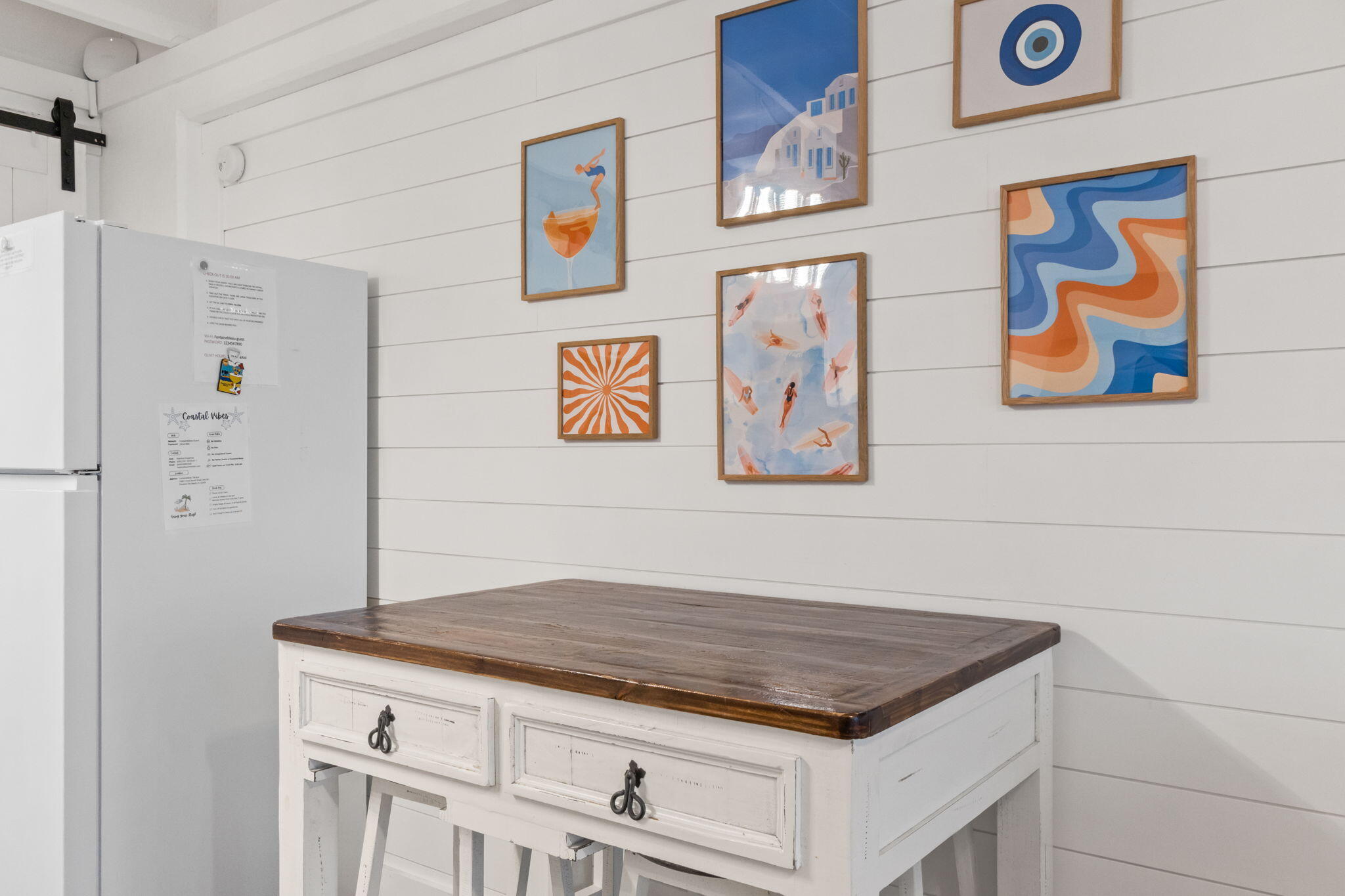 Fontainebleau Terrace - Residential