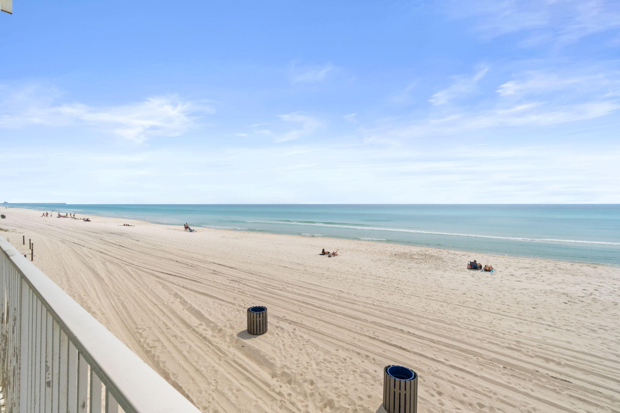 Fontainebleau Terrace - Residential