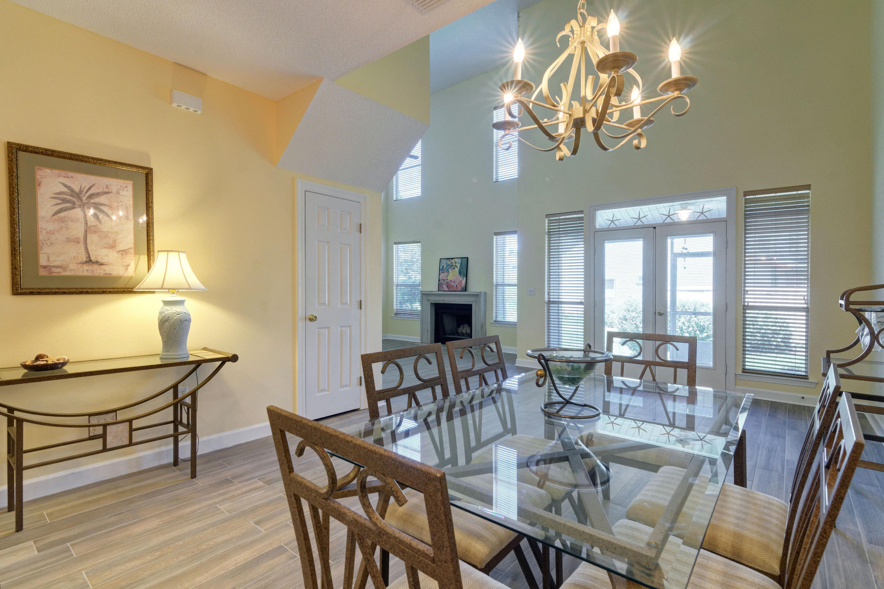 ESCADA - Residential