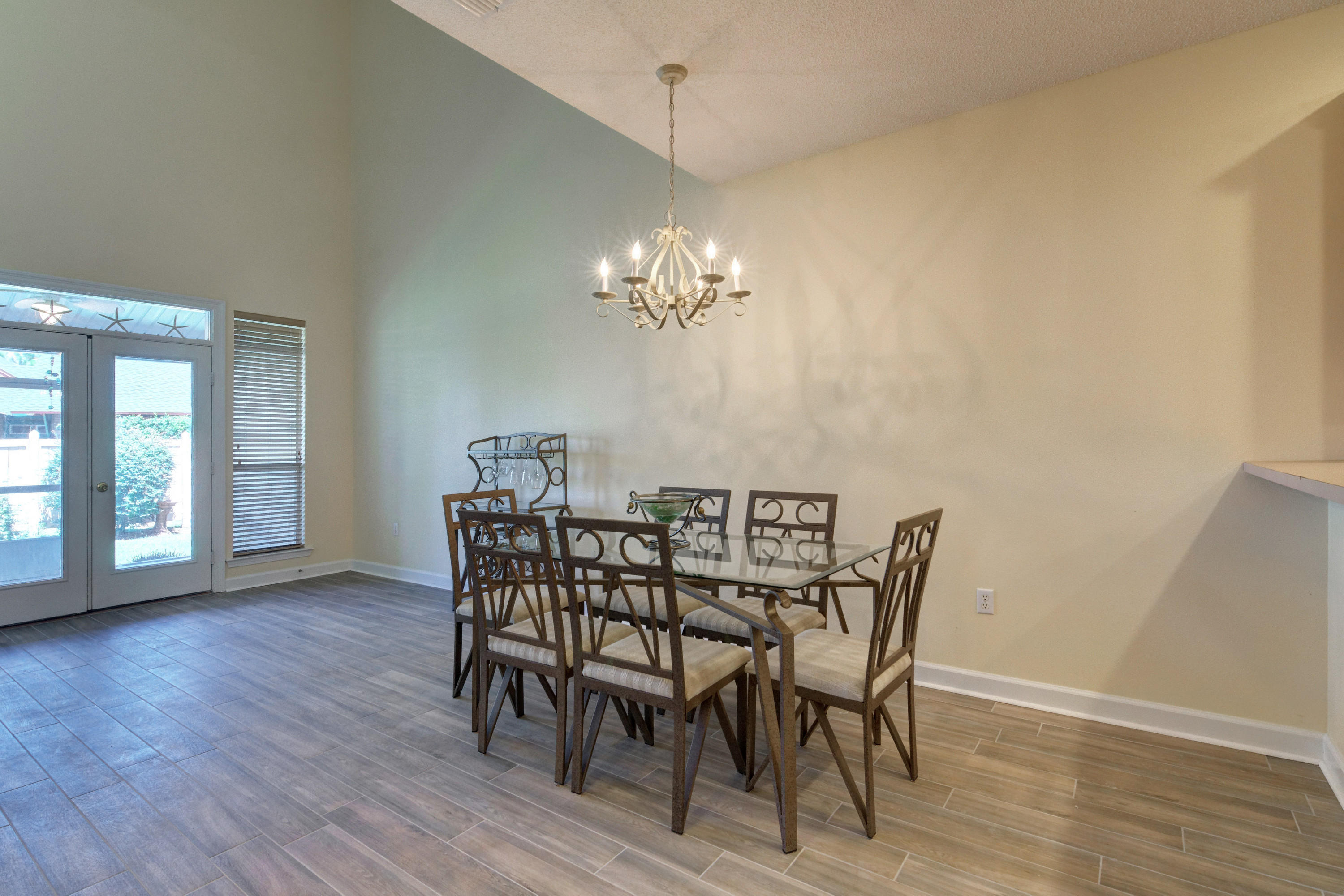 ESCADA - Residential