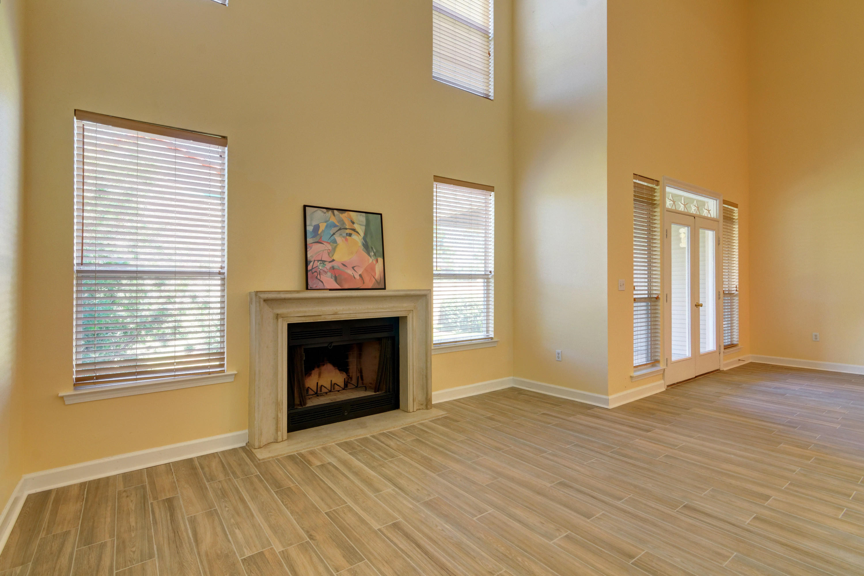 ESCADA - Residential