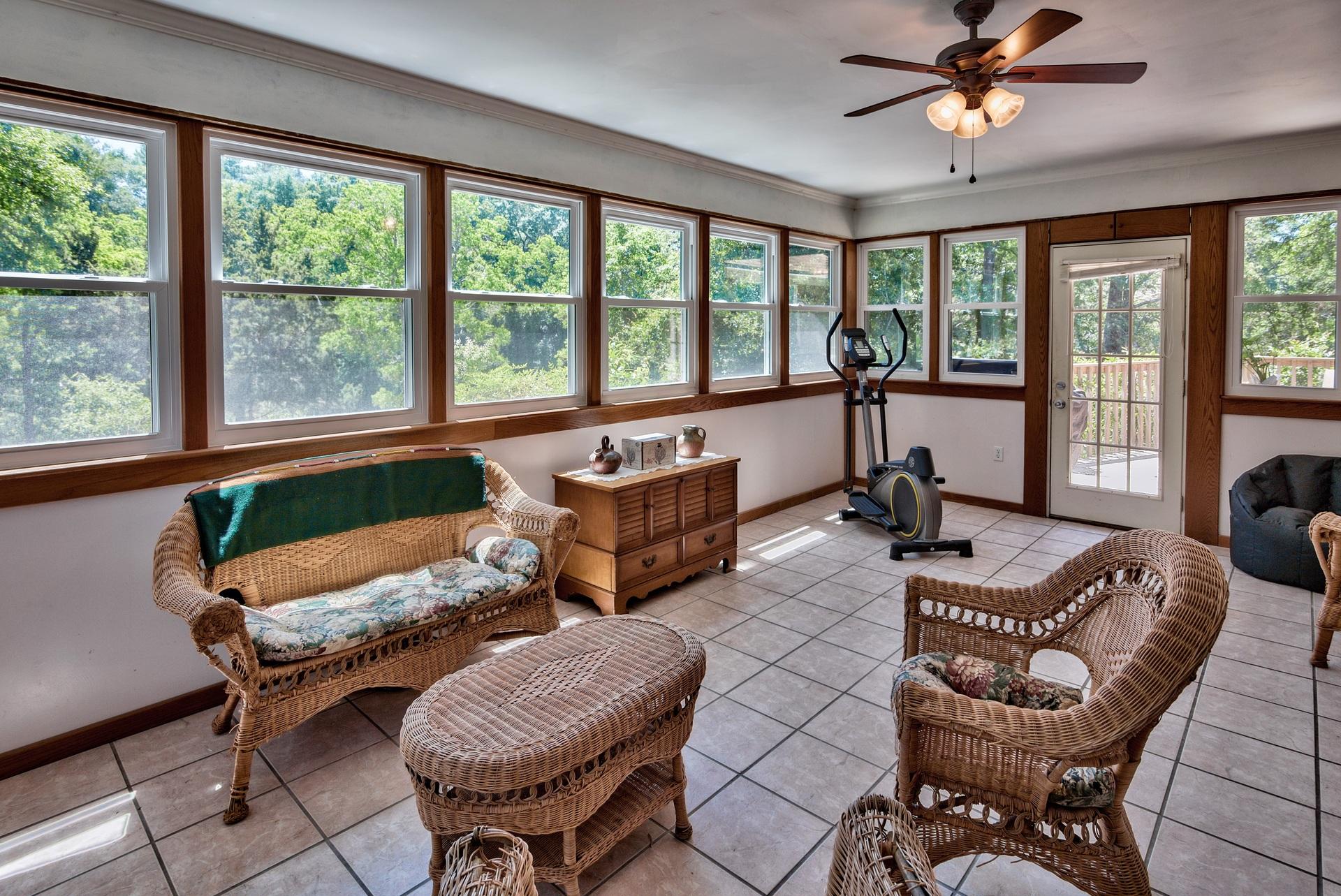 EDGEWATER VILLAGE - Residential