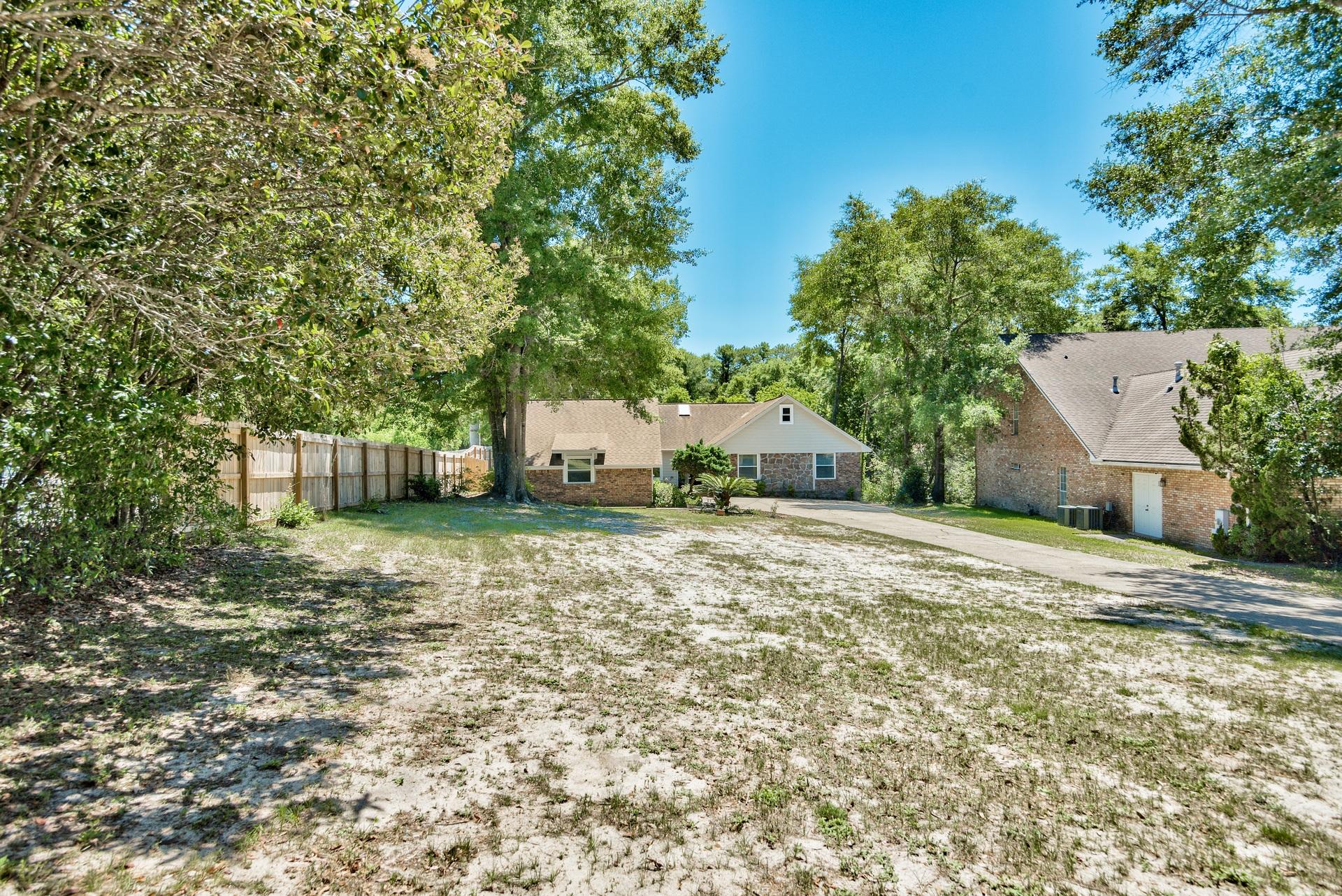 EDGEWATER VILLAGE - Residential