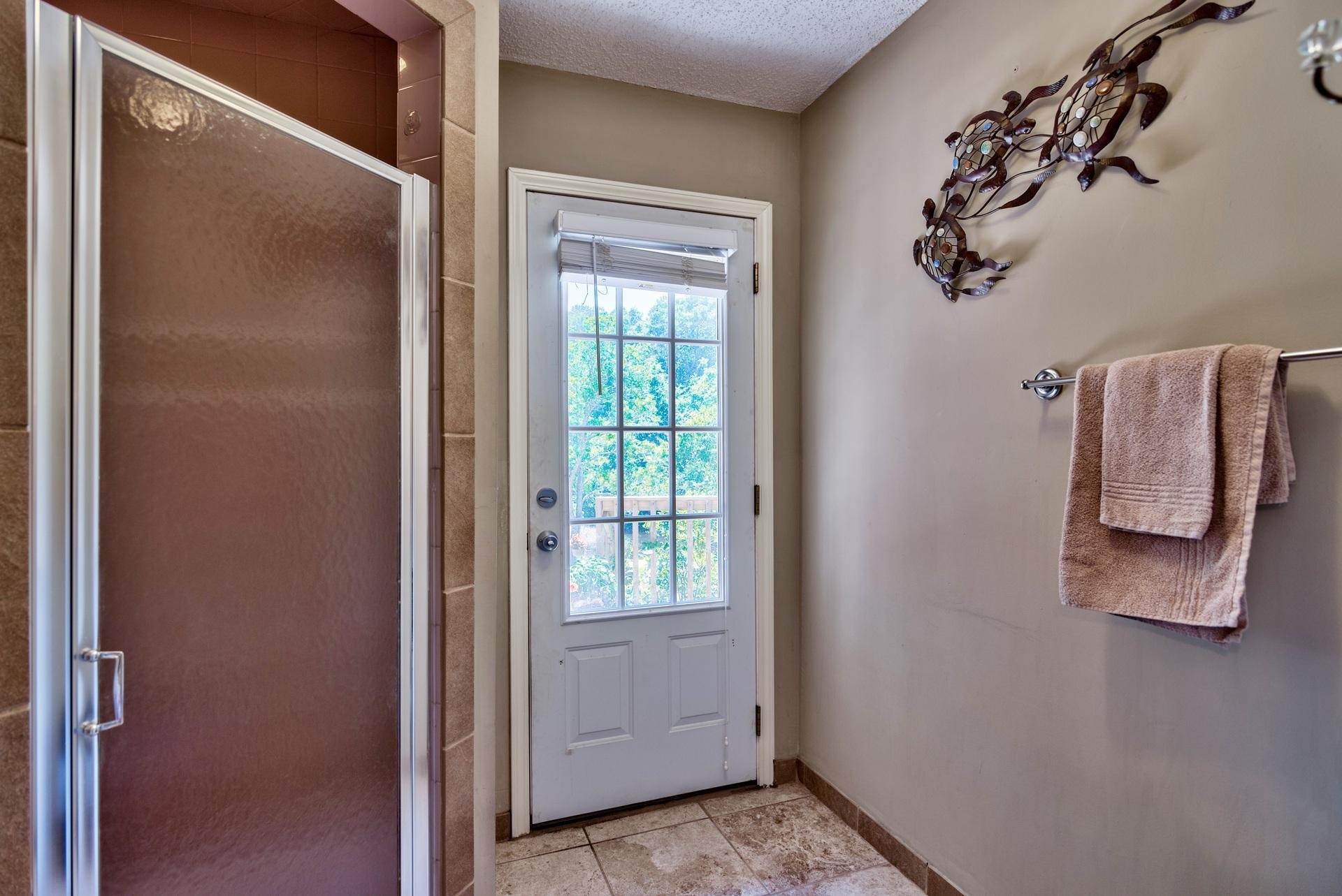 EDGEWATER VILLAGE - Residential