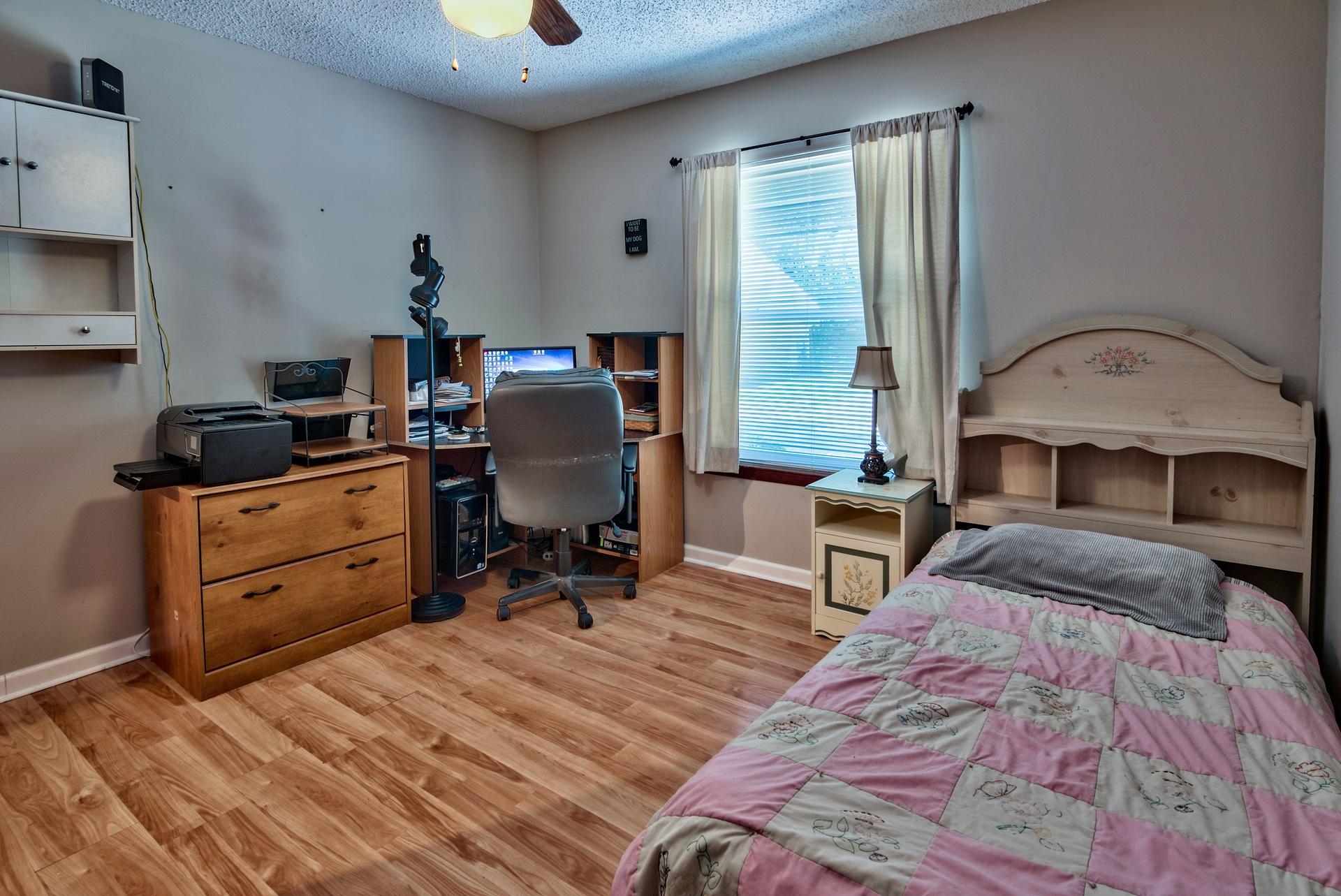 EDGEWATER VILLAGE - Residential