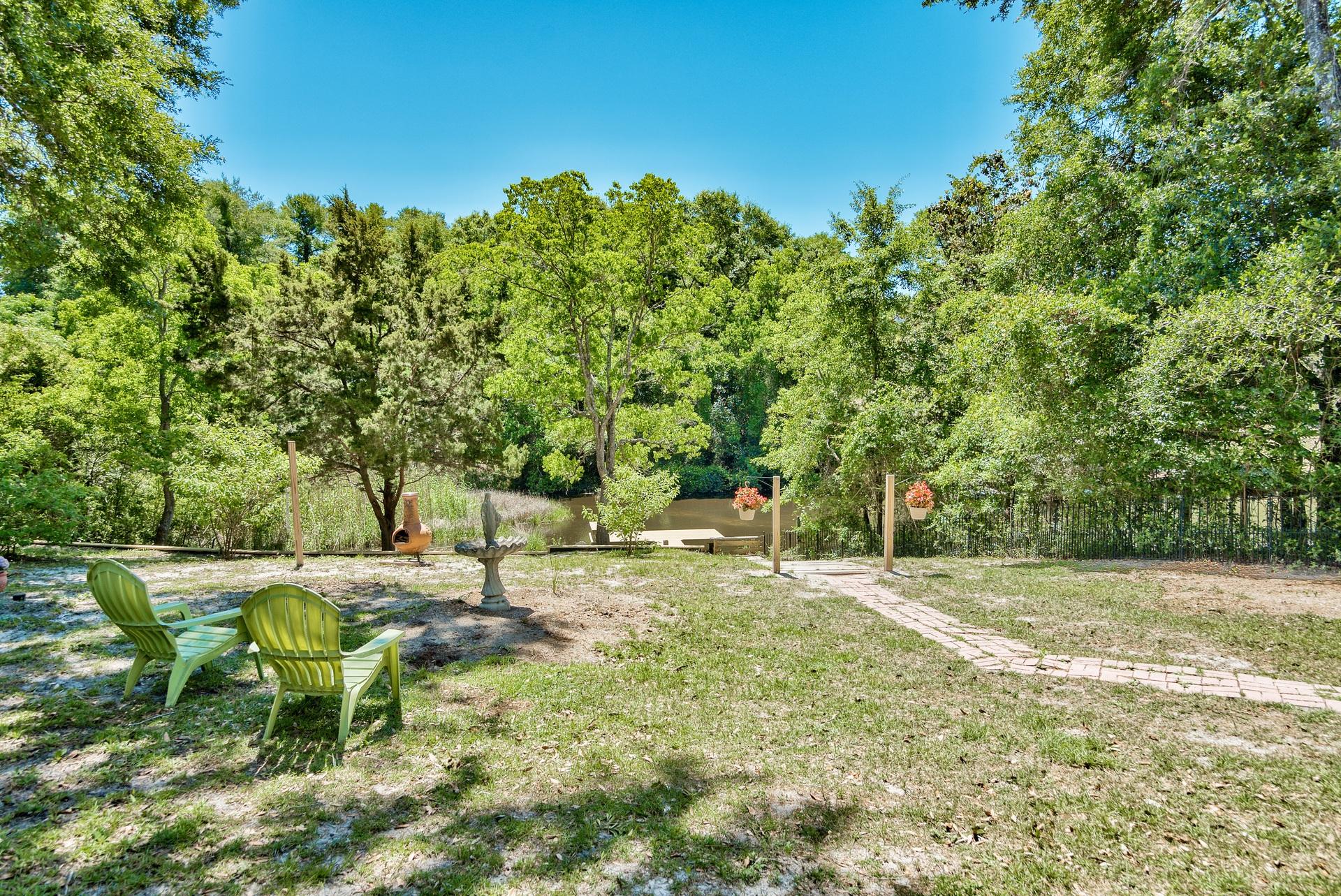 EDGEWATER VILLAGE - Residential